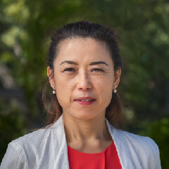 Eva Wang headshot